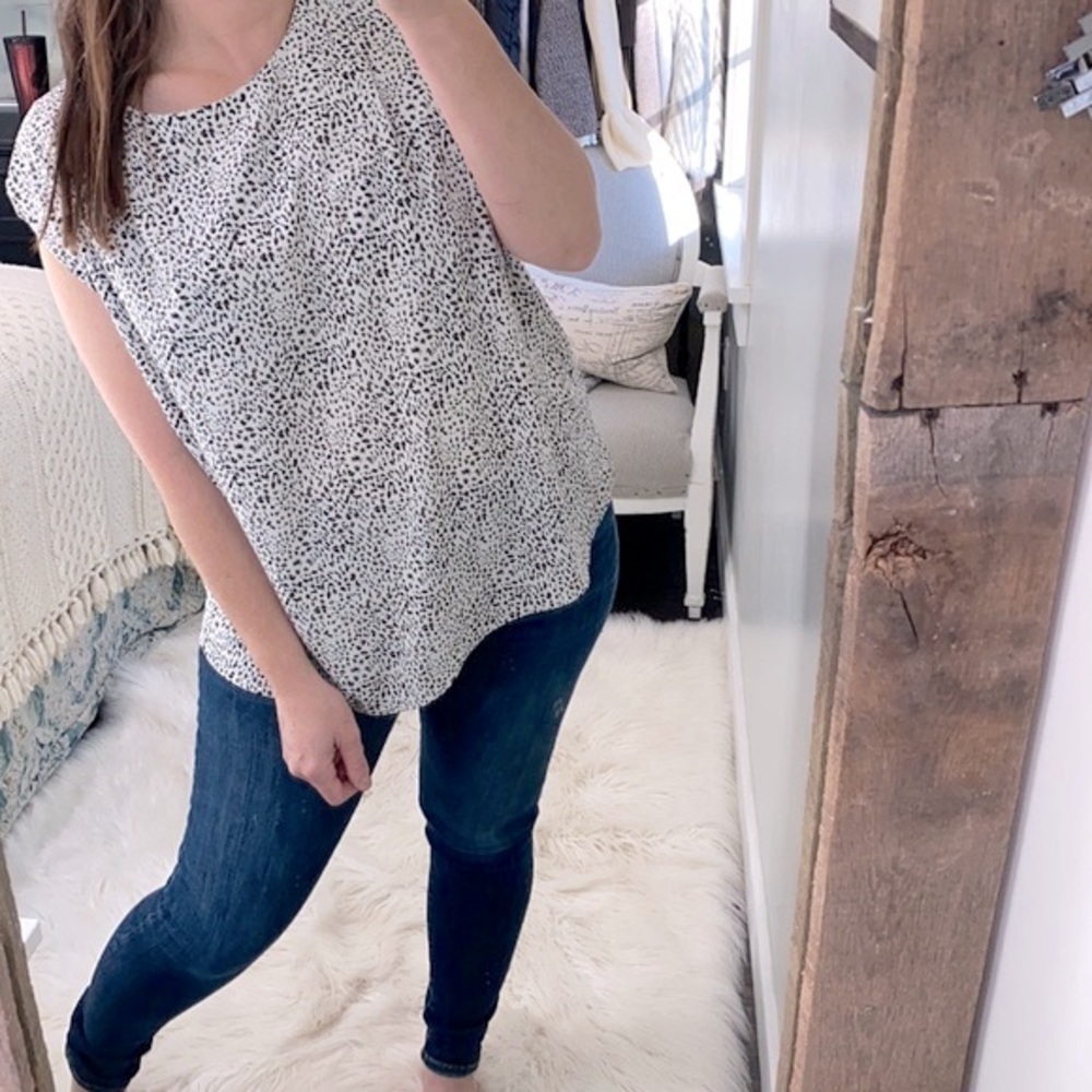 Entro leopard print top size large - Picture 2 of 7